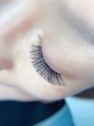 -沫儿·美甲美睫·半永久·皮肤管理