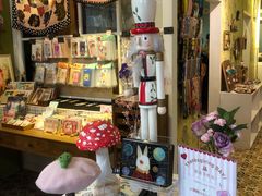 -恋物百货商店(华侨城店)