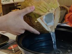 -东椰·海南椰子鸡火锅(朝阳门店)