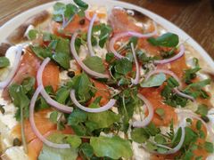 -ROAST coffee & eatery