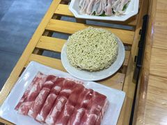 -袁记串串香(四平路店)