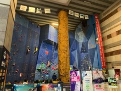 -山之巅攀岩馆(太古城店)
