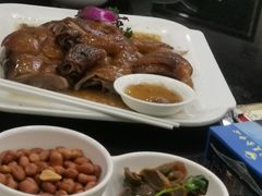 -庭苑美食中心·陈皮烧鹅·海鲜(台山店)