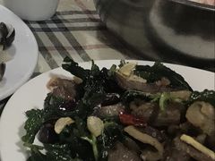 炒腊肉-苍洱春饭店