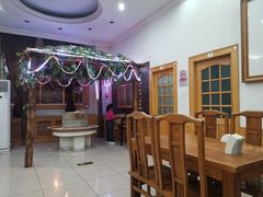 -南磨房食府(燕莎奥特莱斯购物中心店)