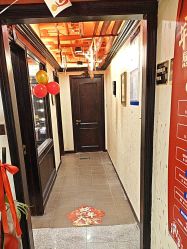 -东方先生国潮男士理发馆