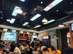 -黑白电视长沙小吃(美林M·LIVE天地东座店)