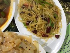 -穆豪麦蒸碗羊羔肉