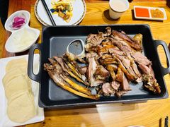 蒙古烤羊腿-九十九顶毡房(阜石路店)