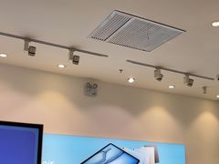 -Apple授权专营店(宝山万达店)
