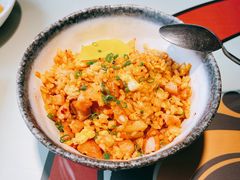 泡菜猪颈肉炒饭-猛式料理嘉州新光天地店