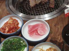 -明洞阿姨·韩式酱蟹烤肉·创意料理(三元桥店)