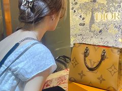 -沐渔二手奢侈品黄金手表包包回收·中古店(广州塔店)