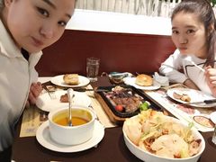 -绿茵阁西餐厅(哈西万达店)