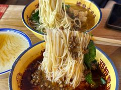 -二娃邓板凳面(解放碑店)