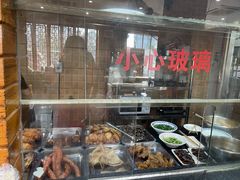 面包甜点陈列柜-西环肥仔螺蛳粉(总店)