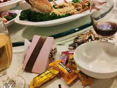 -锦龙国际酒店(天津奥体中心华苑地铁站店)