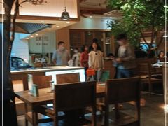 大堂-蜜桃餐厅·伴山(湖滨商业街店)