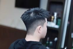 -豪帅男士理容馆