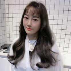 -慕名造型