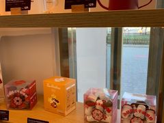 零售区-Tims天好咖啡·贝果(凯德大峡谷购物中心店)
