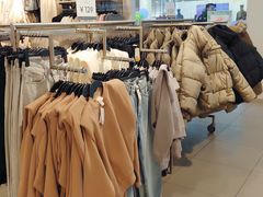 -H&M(鹏欣水游城店)