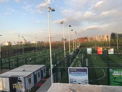 -中关村软件园智云足球场