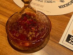 -耶里夏丽·丝路国际新疆菜·清真食品(徐汇南丹东路臻选店)