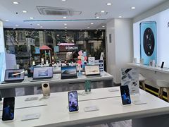 -荣耀授权专卖店(黄浦浙江中路店)