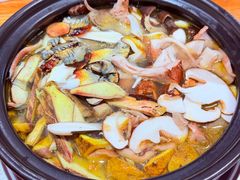 -菌之家·专业纯野生菌火锅·特色炒菌