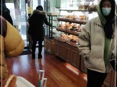 面包甜点陈列柜-新侨三宝乐面包店(崇文门店)
