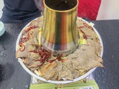 -撒拉人家.酸菜牦牛肉火锅