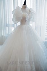 -拉瑞娜LaReine婚纱礼服高级定制
