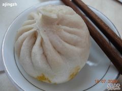 整个的-胡家包子·清真(大众巷店)