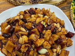 宫保鸡丁-南磨房食府(燕莎奥特莱斯购物中心店)