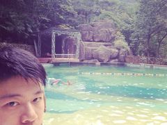 -天明山温泉大酒店