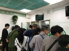 等位区-老磁器口豆汁店(天坛店)