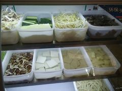 -佘记全家福芋儿鸡(向阳街总店)