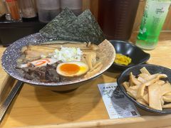 -柒鉦·日式豚骨拉麵(常德路店)