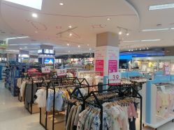 -孩子王(铁西万达店)