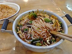 -丽丽三鲜螺蛳粉(田林路店)