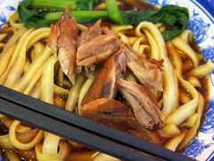 -犟骨头排骨饭•大骨面(弘阳广场店)
