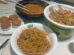 -绿草地·湘菜(7mall店)