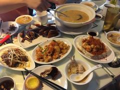 -新大咀港式茶餐厅(宝山万达店)