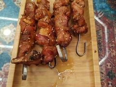 -乡村馕坑肉·烧烤·新疆菜·本地人更爱吃(阿勒泰首店)