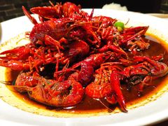 -茸梅路右拐龙虾-农家菜(松江店)