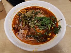 -花溪牛肉粉(八鸽岩店)