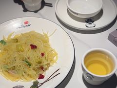 -江渔儿酸菜鱼(万科东荟城店)
