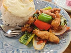 -大头虾越式风味餐厅(光明广场店)