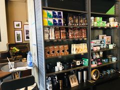 零售区-星巴克(深圳宝安泰华店)